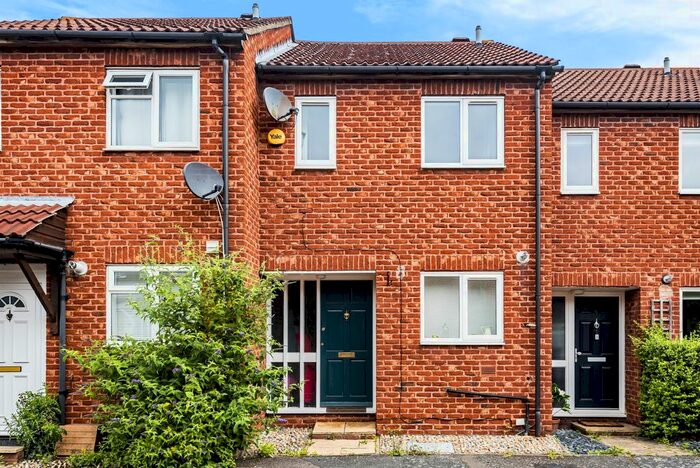 2 Bedroom Terraced House To Rent In Brunel Close, London, SE19