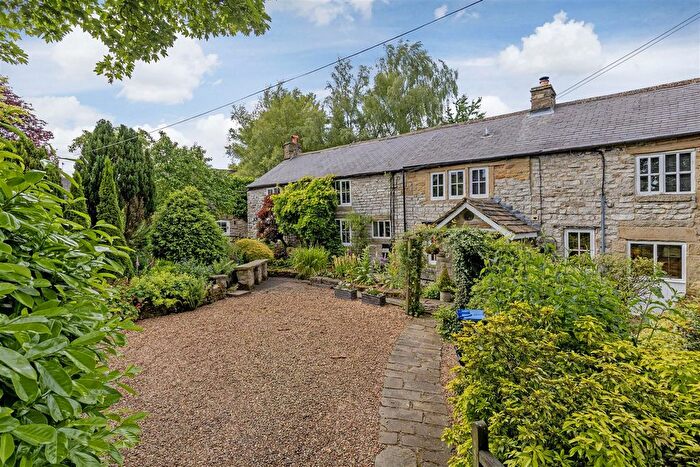 4 Bedroom Semi-Detached House For Sale In Serendipity Farm, Bradshaw Lane, Foolow, S32