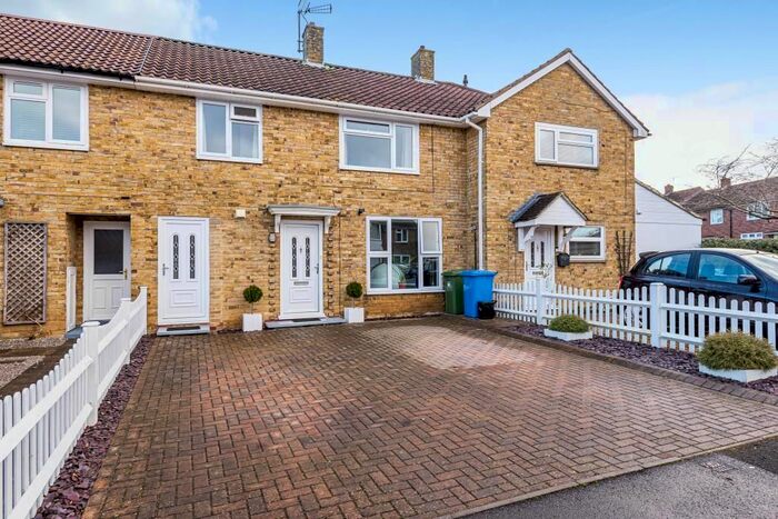 3 Bedroom Terraced House To Rent In Trumbull Road, Bracknell RG42