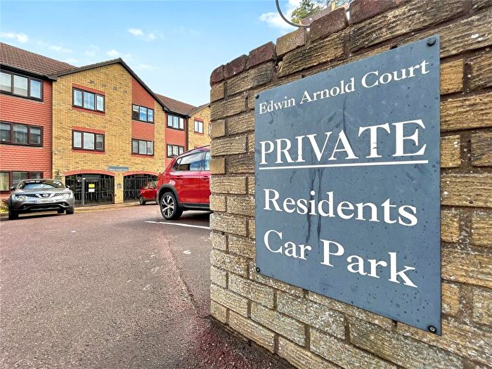 2 Bedroom Flat For Sale In Main Road, Sidcup, DA14