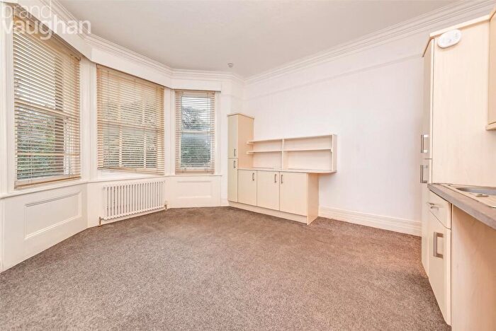 Flat To Rent In Preston Road, Brighton, East Sussex, BN1