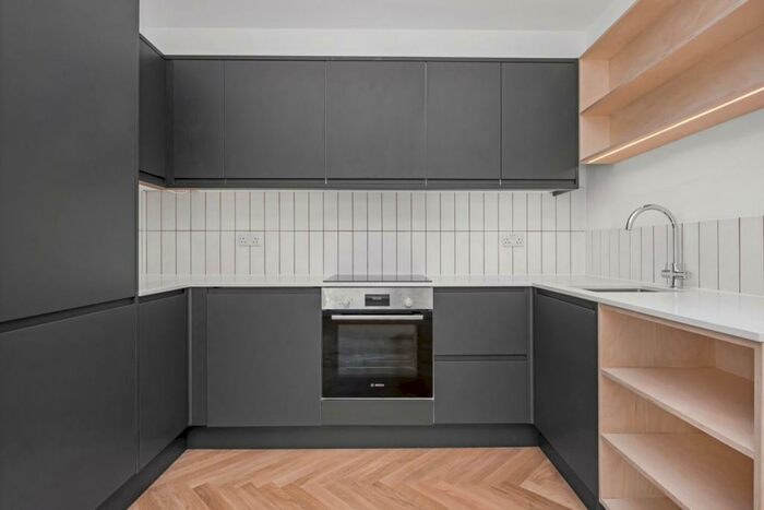 1 Bedroom Apartment To Rent In Dulwich Village, Dulwich, London, SE21