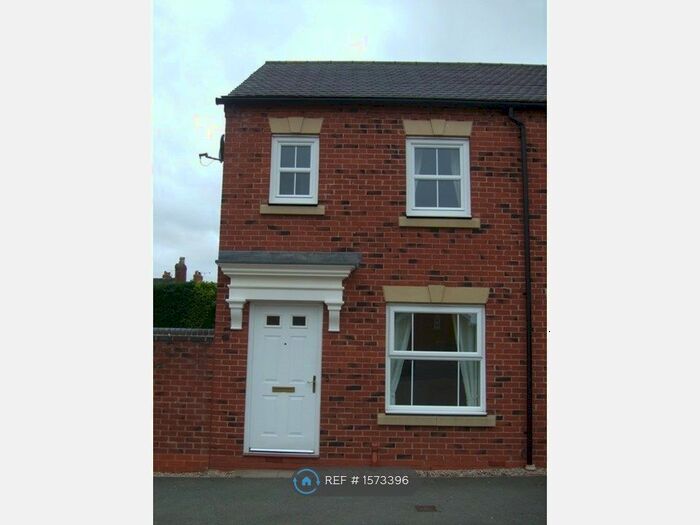 2 Bedroom End Of Terrace House To Rent In Drovers Close, Uttoxeter, ST14