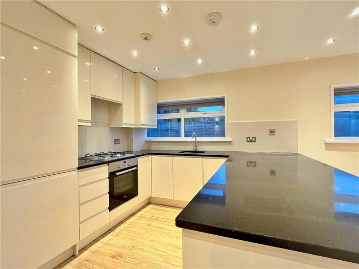 1 Bedroom Maisonette To Rent In Stanwell Road, Ashford, Surrey, TW15