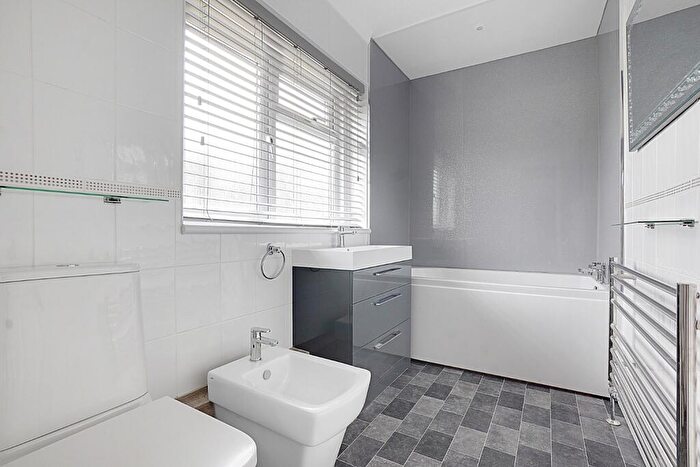 3 Bedroom Terraced House For Sale In Littlebourne Avenue, Twydall, ME8