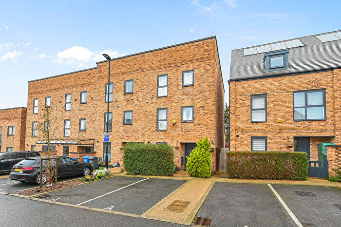 5 Bedroom End Of Terrace House For Sale In Hurrell Drive, Harrow, HA2