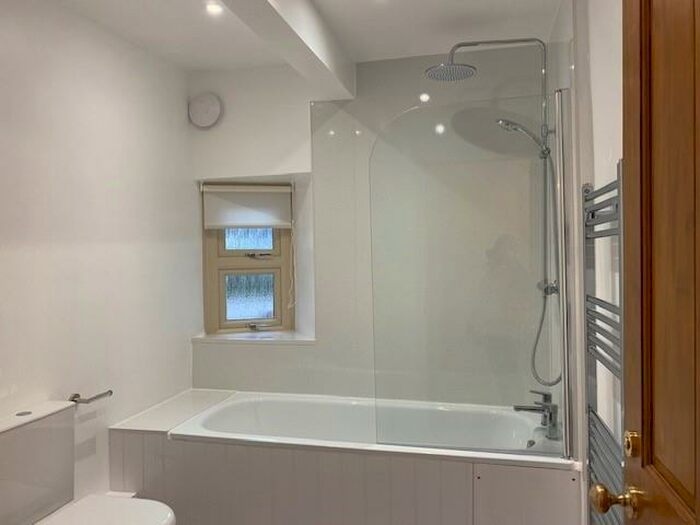 2 Bedroom Flat To Rent In Bridge House, The Avenue Station Road, Bourton-on-the-Water, GL54