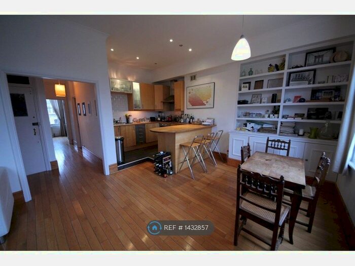 2 Bedroom Flat To Rent In Highbury Hill, London, N5