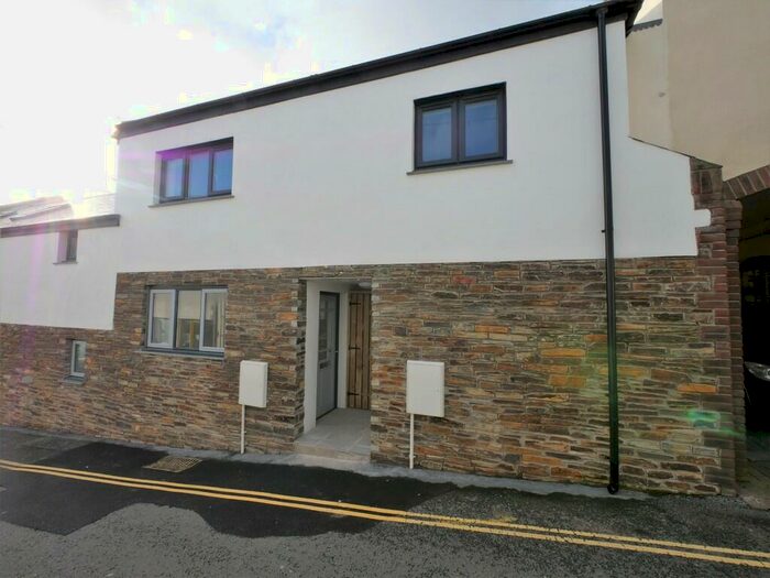 1 Bedroom Apartment To Rent In Belle Vue Lane, Bude, EX23