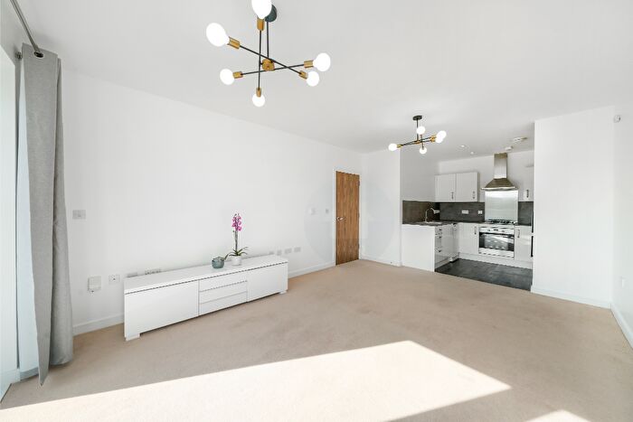 2 Bedroom Flat To Rent In Crossness Road, Barking, London, IG11