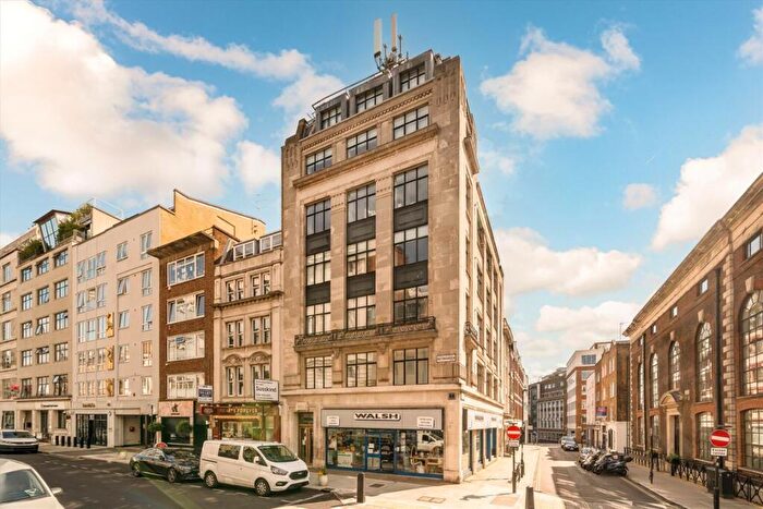 2 Bedroom Flat To Rent In Hatton Garden, Farringdon, EC1N