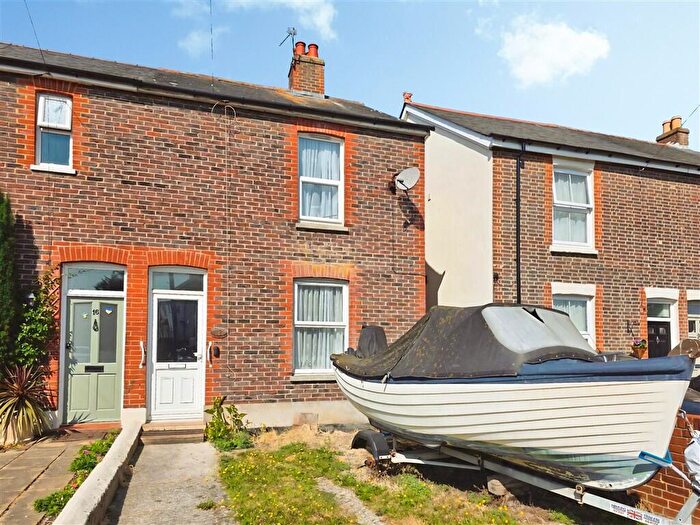 2 Bedroom End Of Terrace House For Sale In Bridge Road, Emsworth, PO10