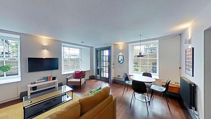 1 Bedroom Flat To Rent In Dundas Street, Edinburgh, Midlothian, EH3