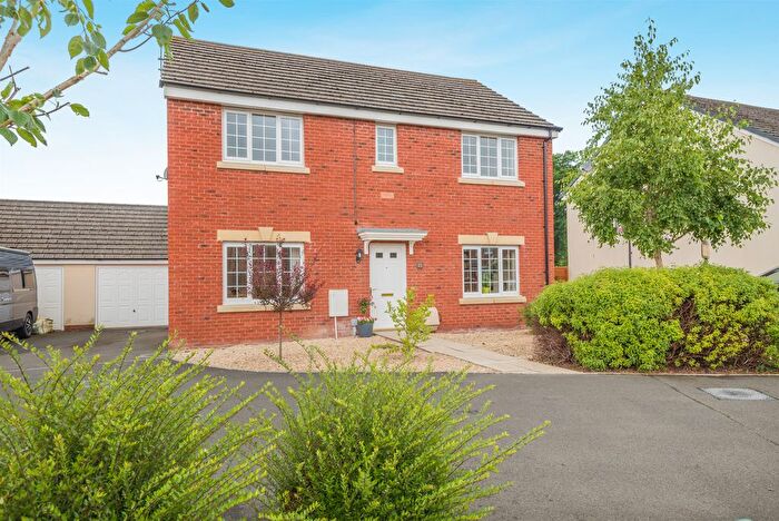 4 Bedroom Detached House For Sale In Kemble Road, Monmouth, Monmouthshire, NP25