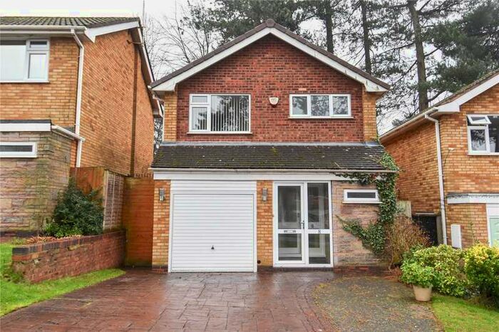 3 Bedroom Detached House To Rent In Pine View, Birmingham, West Midlands, B31