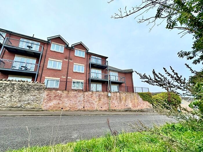 2 Bedroom Flat To Rent In William Morris Close, Oxford, OX4