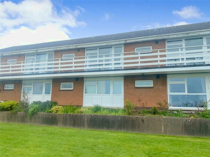 2 Bedroom Flat To Rent In Stratton Road, Bude, EX23