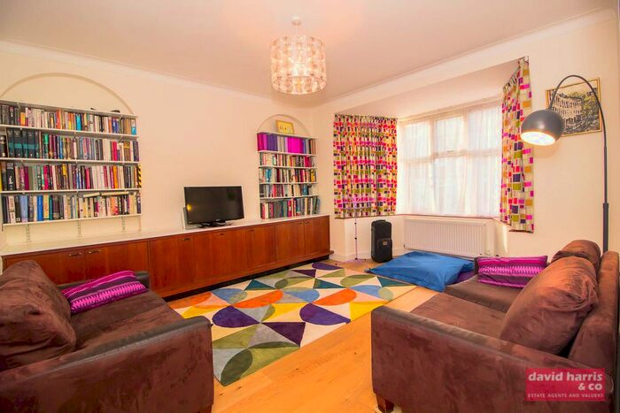 4 Bedroom Semi-Detached House To Rent In Templars Crescent, Finchley, London, N3