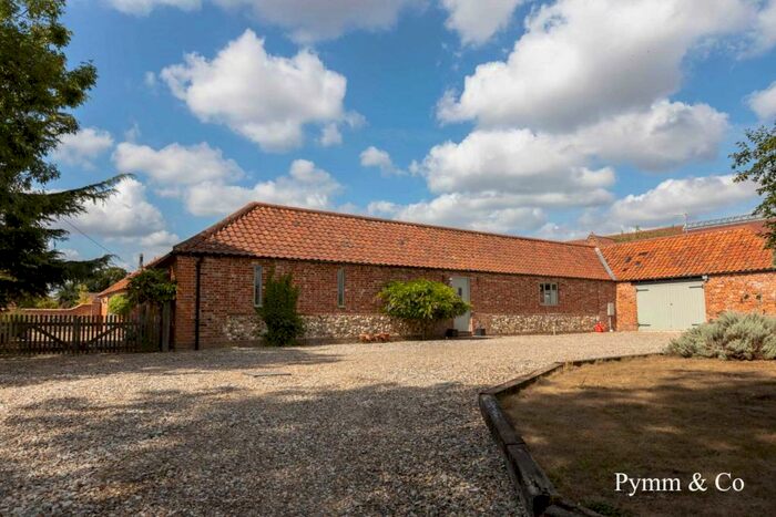 5 Bedroom Detached House For Sale In Stanninghall Lane, Horstead, NR12