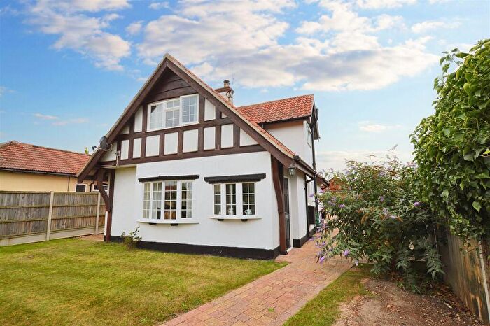 3 Bedroom Detached House For Sale In Beeston Common, Sheringham, NR26
