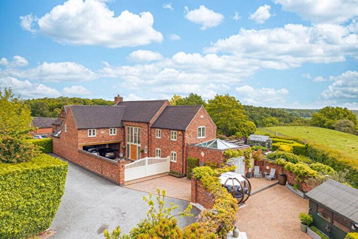 4 Bedroom Detached House For Sale In Laurel Barn, Midway, Swadlincote, Derbyshire, DE11