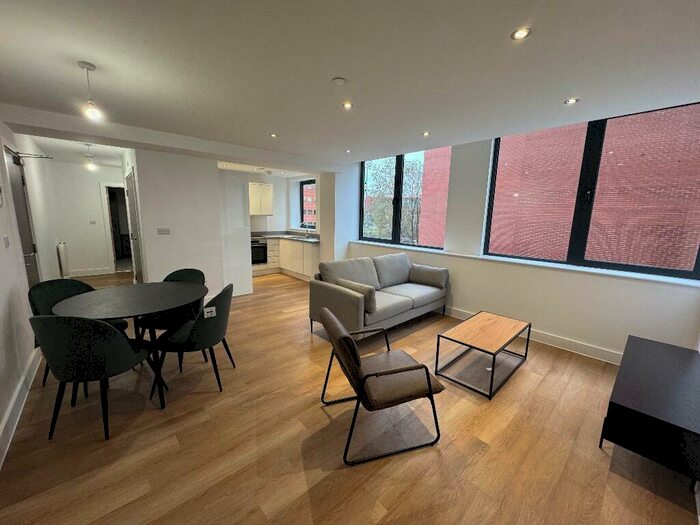 2 Bedroom Apartment To Rent In Alexander House, Talbot Road, Manchester, Greater Manchester, M16