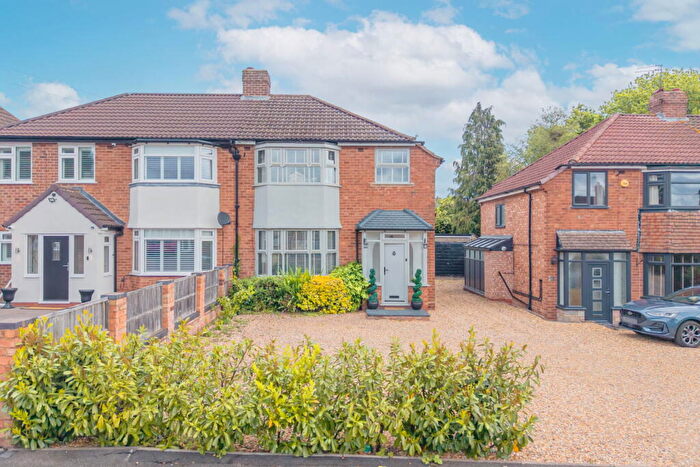 4 Bedroom Semi Detached House For Sale In Springfield Crescent, Sutton Coldfield, B76
