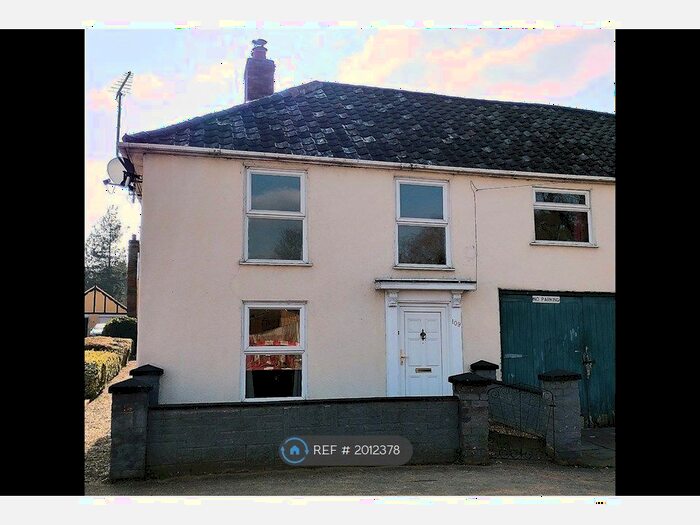 3 Bedroom Semi-Detached House To Rent In Victoria Road, Diss, IP22