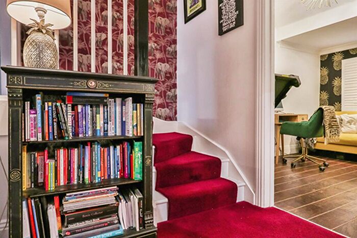 2 Bedroom Terraced House For Sale In Branksome Wood Road, Bournemouth, BH2