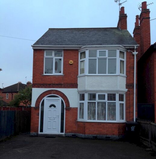 3 Bedroom Semi-Detached House To Rent In Staveley Road, Leicester LE5