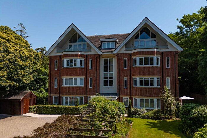 2 Bedroom Apartment For Sale In Burton Road, Branksome Park, BH13