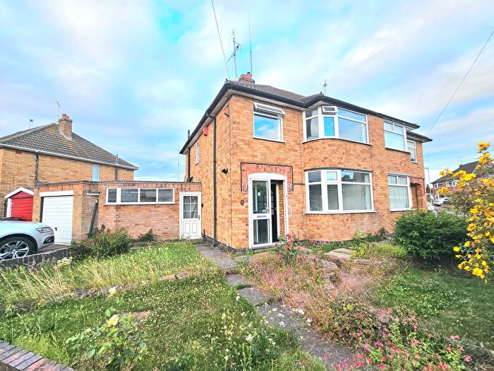 3 Bedroom Semi-Detached House To Rent In Ramsdean Avenue, Wigston, LE18