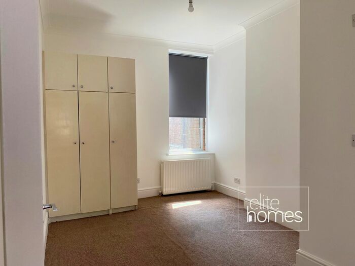 1 Bedroom Flat To Rent In Tottenham Lane, London, N8