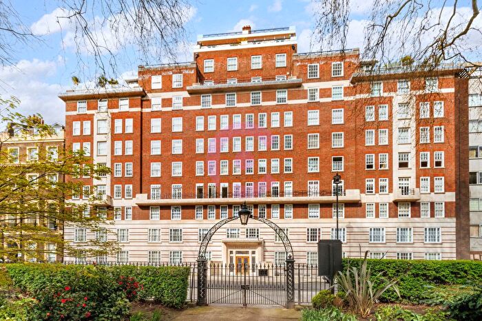 2 Bedroom Flat To Rent In Portman Square, London, W1H