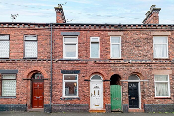 3 Bedroom Property To Rent In Sumner Street, Atherton, Manchester, M46