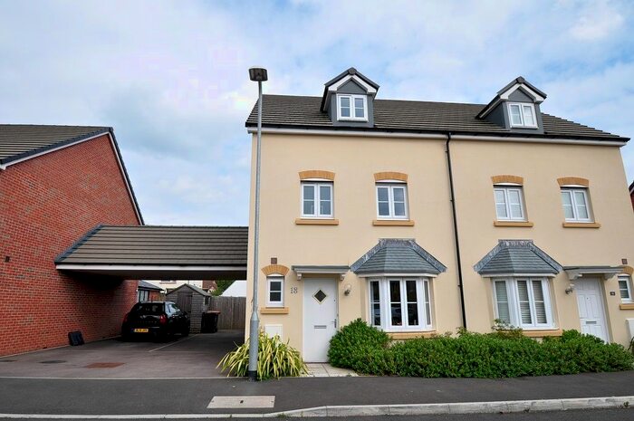 4 Bedroom Town House To Rent In Maplewood, Langstone, Newport, NP18