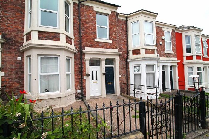 3 Bedroom Apartment To Rent In Hartington Street, Arthur's Hill, Newcastle-upon-Tyne, NE4