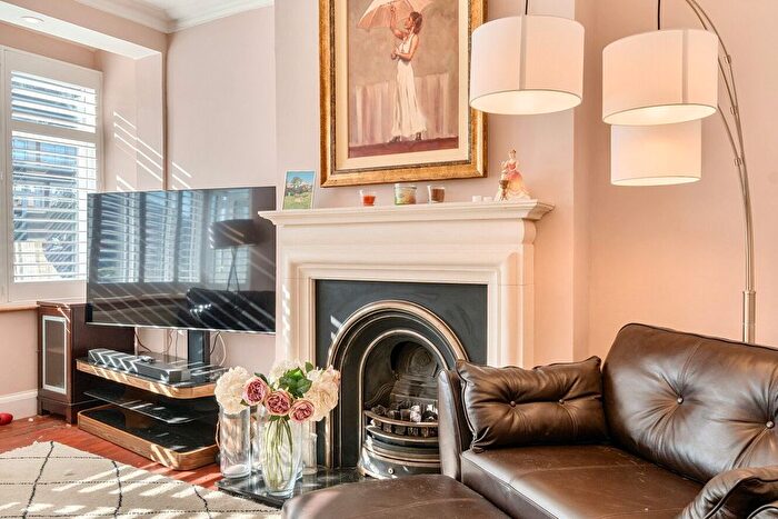 3 Bedroom Terraced House For Sale In Cranston Road, Cranston Road, London, SE23