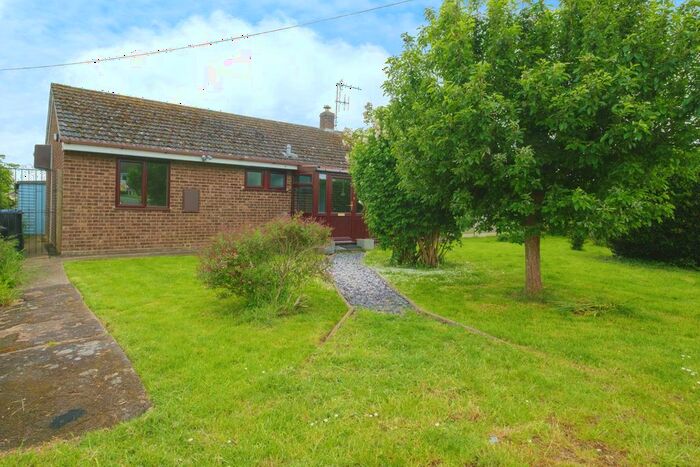 3 Bedroom Bungalow For Sale In Corner Close, Prickwillow, Ely, Cambridgeshire, CB7