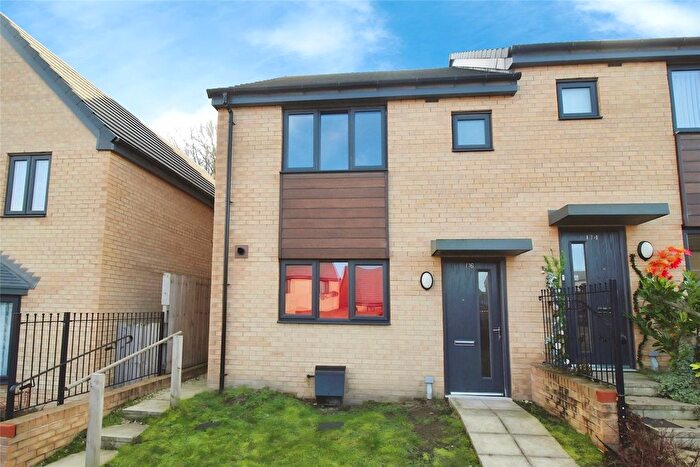 3 Bedroom Semi-Detached House To Rent In Roberts Road, Edlington, Doncaster, South Yorkshire, DN12