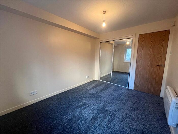 1 Bedroom Flat To Rent In New Bells Court, Edinburgh, City Of Edinburgh, EH6