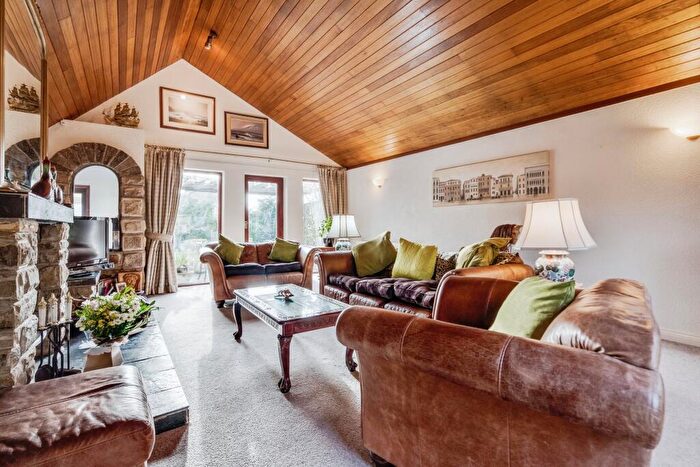4 Bedroom Detached House For Sale In Bank Side, Westhoughton, Bolton, Greater Manchester, BL5
