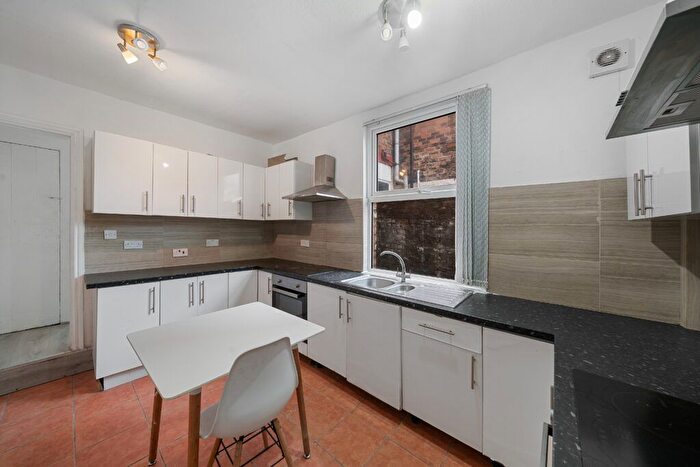 5 Bedroom Terraced House To Rent In Bedford Road, Bootle, Merseyside, Liverpool, L20