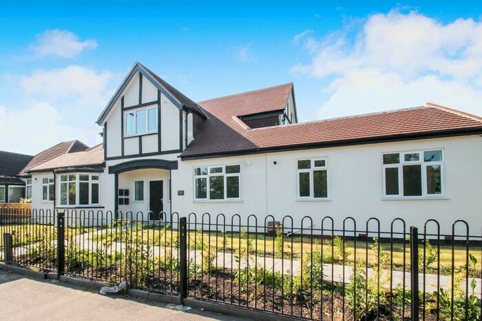 1 Bedroom Flat To Rent In Kenton Road, Harrow, Middlesex, HA1