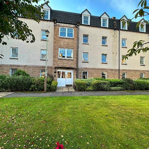 2 Bedroom Flat To Rent In Rosslyn Avenue, Perth, Perthshire, PH2