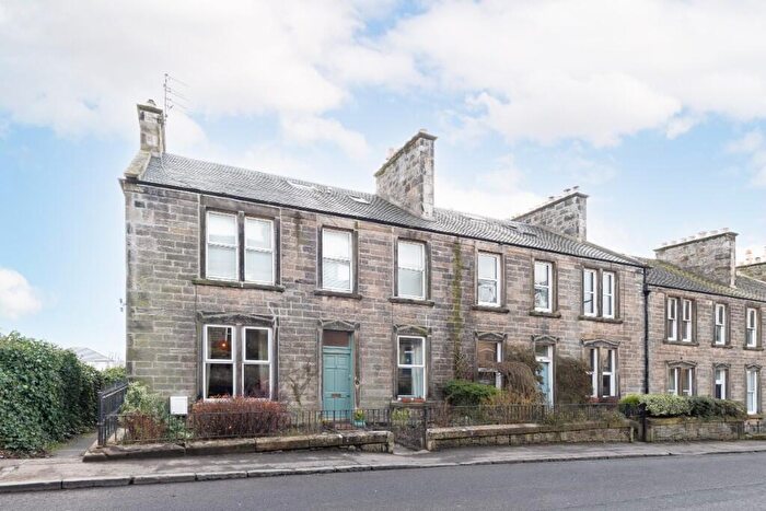 3 Bedroom Flat For Sale In Main Street, Aberdour, KY3