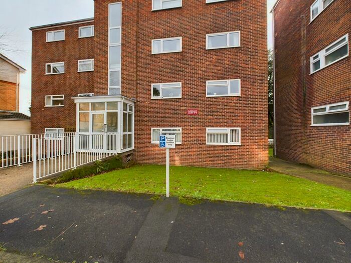 3 Bedroom Flat To Rent In Clernara Court, Copper Beech Drive, PO6