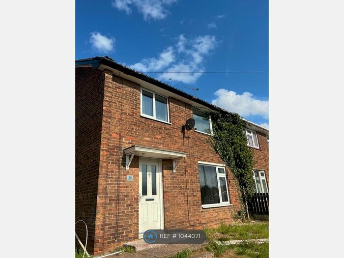3 Bedroom Semi-Detached House To Rent In Whitewater Road, New Ollerton, Newark, NG22