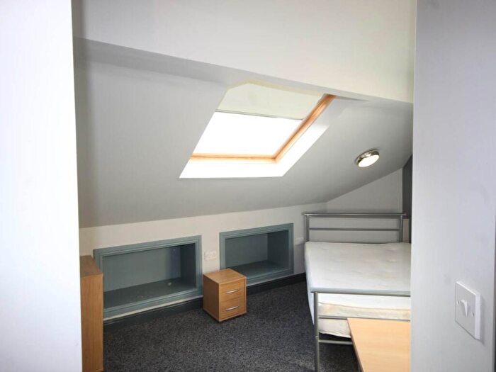 Studio To Rent In Southbrook Terrace, , Southbrook, BD7