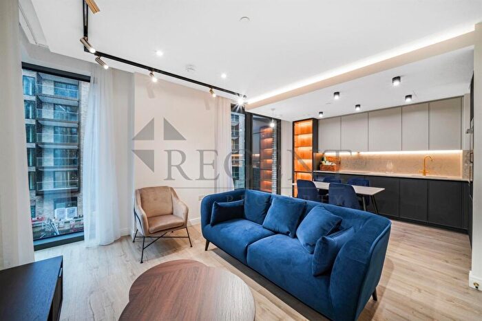 2 Bedroom Apartment To Rent In Siena House, Bollinder Place, EC1V